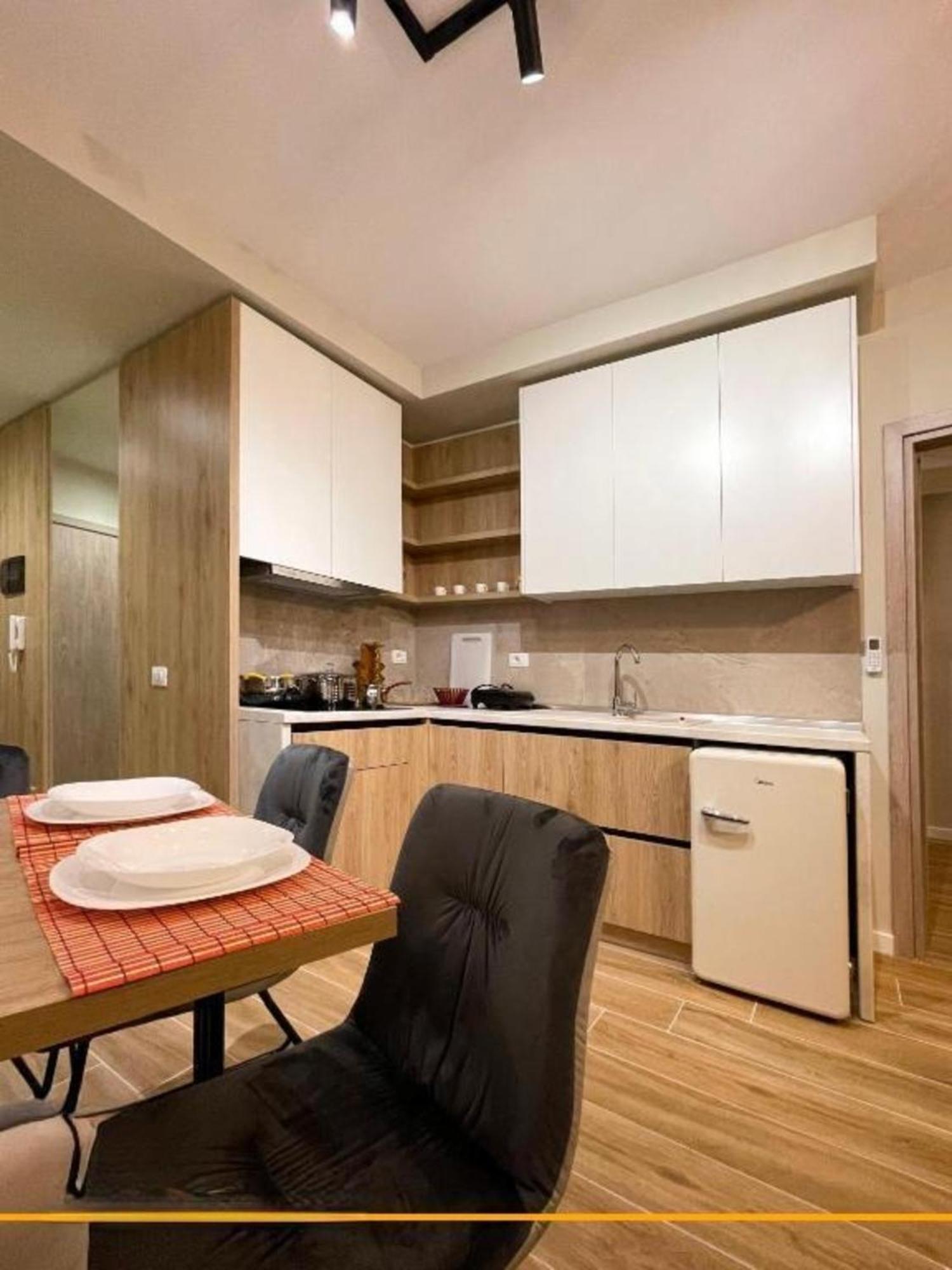Flori Apartments Sarande Luaran gambar