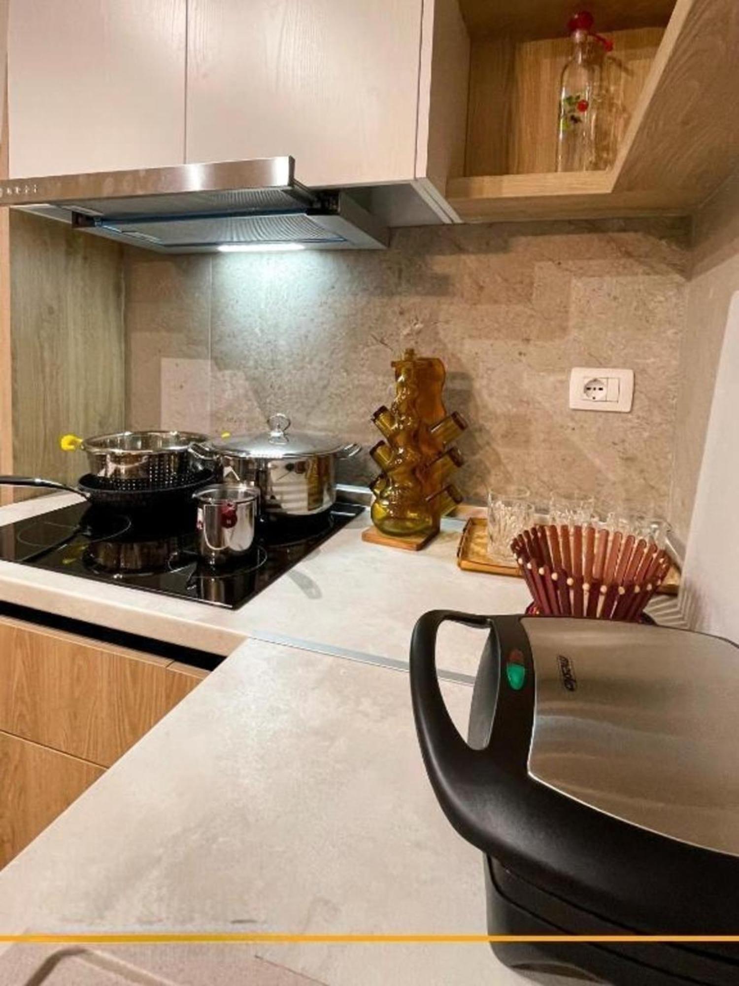 Flori Apartments Sarande Bilik gambar